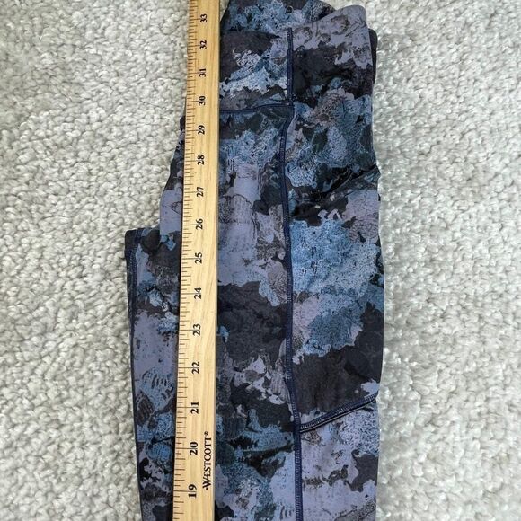 Lululemon Speed Up Tight Blue Purple Screen Camo - Picture 9 of 11